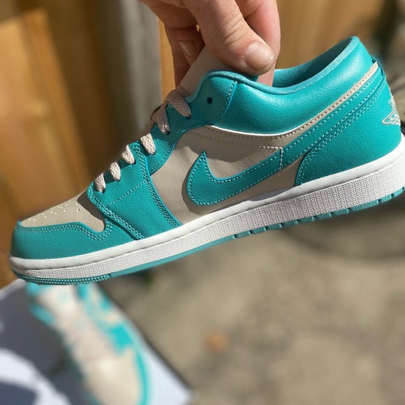 Jordan 1 Low Washed Teal Size 10 Mens VNDS - Picture 5 of 6
